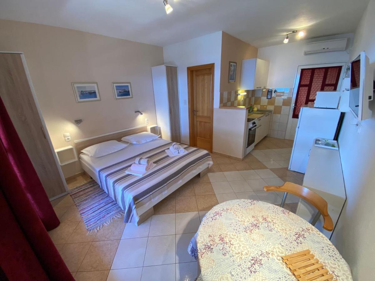 Apartments Bala Ivan Dolac Ngoại thất bức ảnh